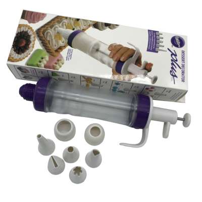 Wholesale china plastic dessert bakery cake decorating tool fondant hand stand extruder gun